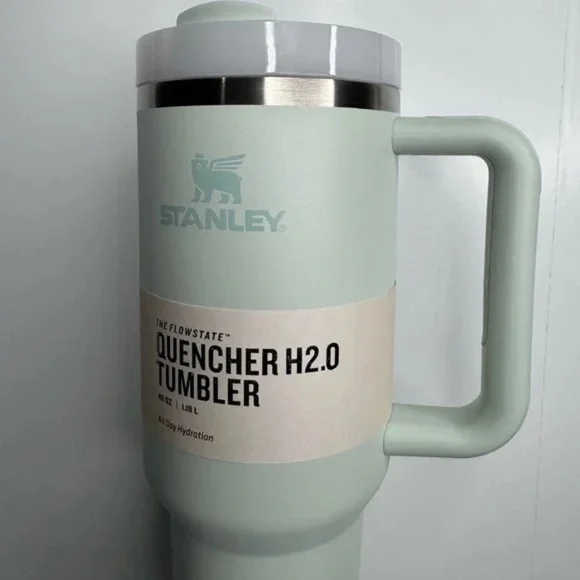 Stanley FlowState Quencher H2.0 Tumbler / 40oz / Color: Mist - Picture 7 of 11